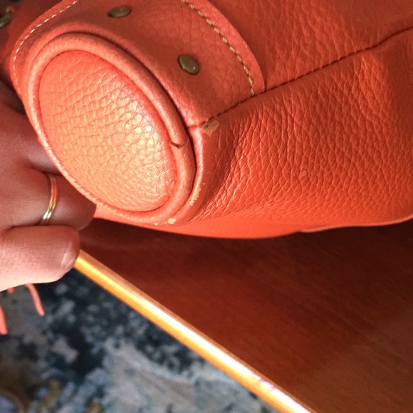 Hot in Hollywood orange leather boho satchel - Picture 3 of 8